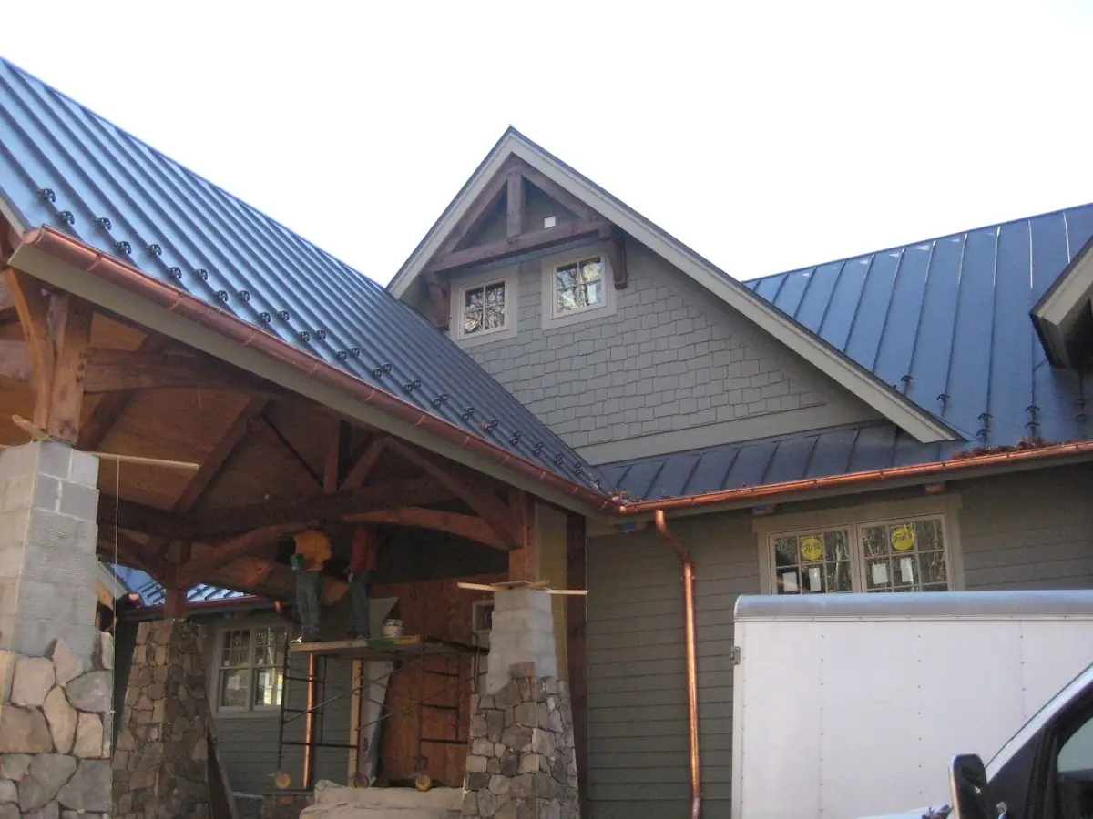 Craftsman Roofing team delivering quality roofing work in Cheeks Crossroads